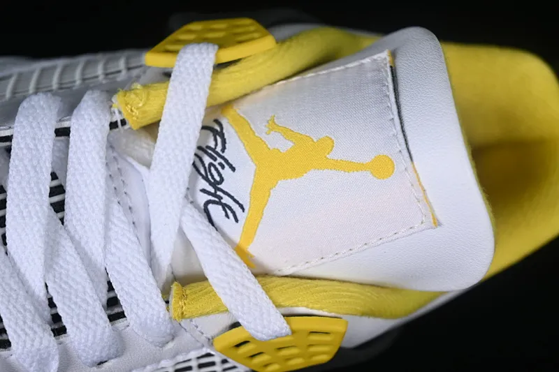 All categories Air Jordan Jordan series basketball shoes Air Jordan 4 L version Air Jordan 4 Retro "Vivid Sulfur" AJ4 Joe 4 White Thunder AQ9129-101